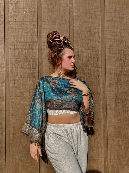 Reversible Multifunctional Pashmina Crop Top